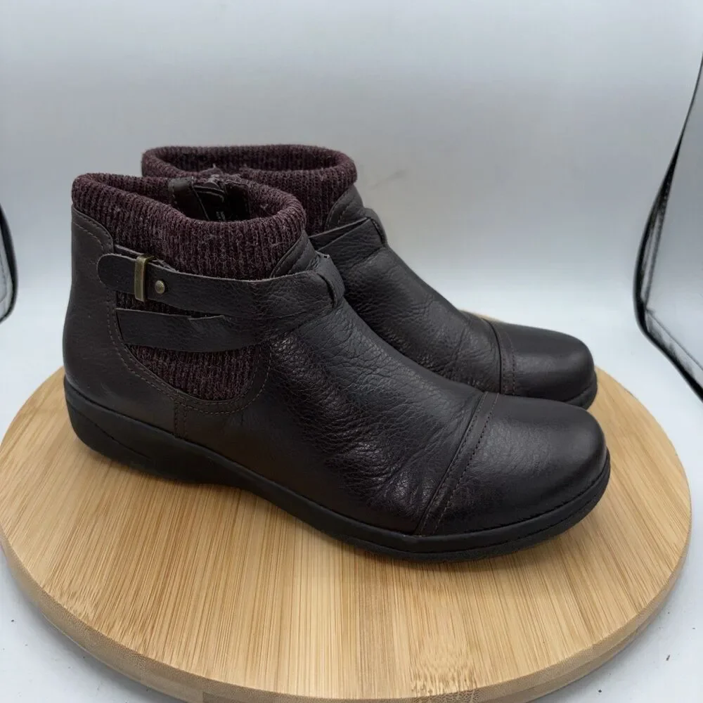 Clarks Cheyn Kisha Leather Ankle Boots Womens 7.5 Burgundy Zip Knit Cuff Comfort